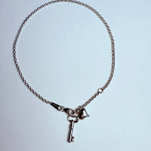 14K Solid White Gold Key & Heart Rolo Link Chain Anklet $925 Jared